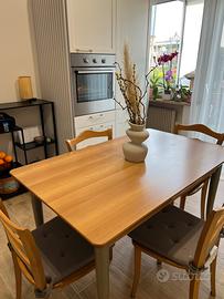 Tavolo da cucina allungabile con 4 seddie