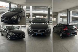 Volvo V40 D2