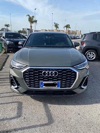 Q3 sportback tdi S- Line 2.0 150Cv