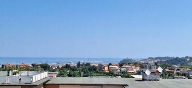 Appartamento di 122 m² con 5 locali e box auto a A