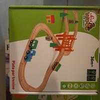 Trenino di legno