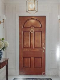 Porta blindata legno okume' classe 3