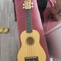 ukulele con custodia