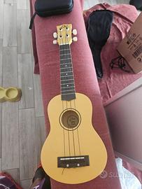 ukulele con custodia