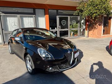 Alfa Romeo Giulietta S3 1.6 JTDM 120 EXECUTIVE