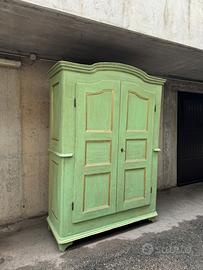 Armadio Luigi XVI laccato restaurato