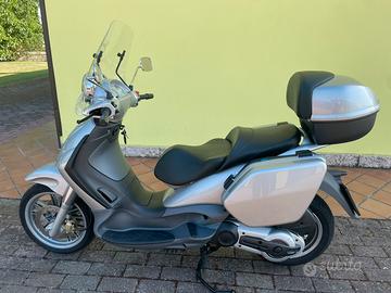 Beverly 500
