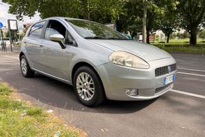 Fiat Grande Punto 1.3 MJT 75 CV 5 porte Dynamic