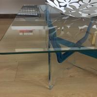 Tavolino vetro