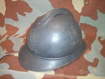 WW1 Adrian 15 French Helmet Healthcare Badge