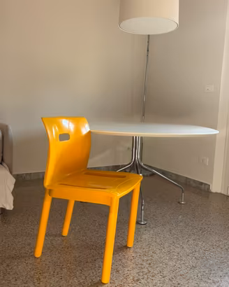 Sedia Kartell Design Anna Castelli  70 space age