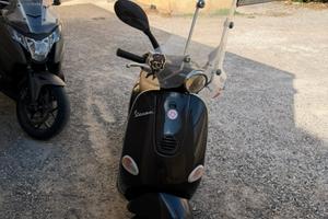Vespa 125 2004