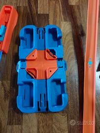 Hotwheels trackbuilder