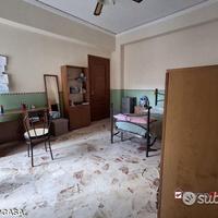 Camera zona Contesse per studentessa/lavoratrice