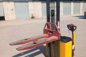 carrello elevatore elettrico