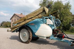 Polverizzatore trainato ideal