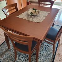 Tavolo Calligaris  allungabile con 6 sedie