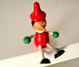 Statuetta in legno vintage di Pinocchio