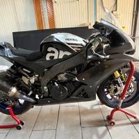 Aprilia RSV4 RF 1000