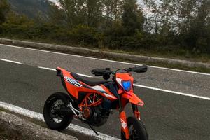 Ktm 690 Smc R 2022