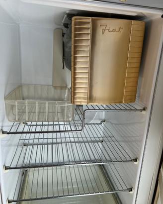 Frigorifero vintage anni 50 marca Fiat