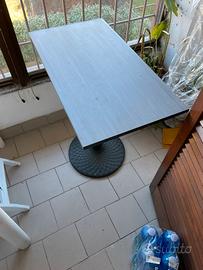 Tavolino da balcone o giardino