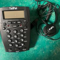 Telefono call center con cuffie e viva  vice