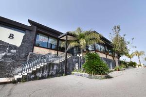 Locale Commerciale - Acireale