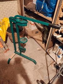 Tappatrice a colonna (tappi sughero e sintetici)