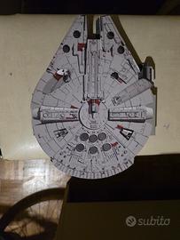 millenium falcon rollinz