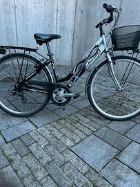 Bicicletta donna 28 in alluminio tutta shimano