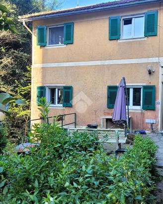 BIFAMILIARE A RAPALLO