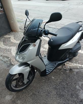 Aprilia Sportcity 200 SPORT D'EPOCA