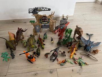 set XXL dinosauri T-rex carnotauro triceratopo ecc