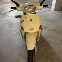 Moto Piaggio Liberty 50