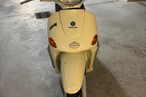 Moto Piaggio Liberty 50