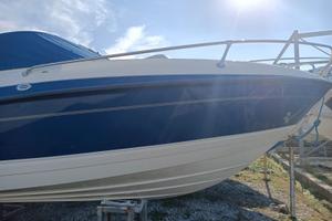MOTOSCAFO BAYLINER 652 VALUTIAMO PERMUTA