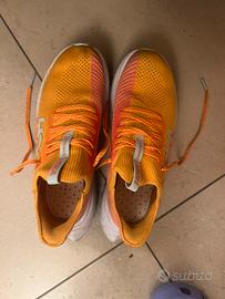 Scarpe Hoka Carbon X come nuove taglia 40