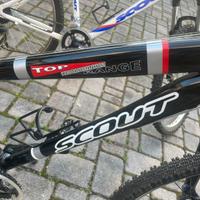 Bicicletta Montain Bike - Scout nera gomma 26