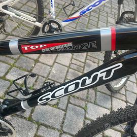 Bicicletta Montain Bike - Scout nera gomma 26