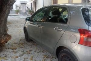 Toyota Yaris 1.0 sol 