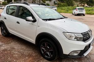 Dacia Sandero Stepway 1.5 dCi-2017 Navigatore