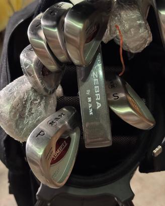 Sacca da golf completa di ferri