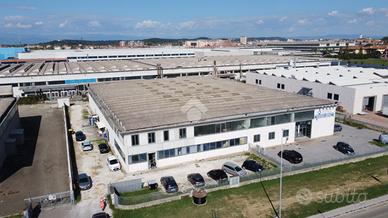 CAPANNONE A PONTEDERA