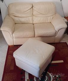 Divano + Puff in vera pelle