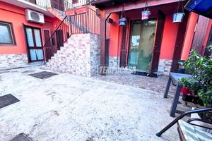 TRILOCALE CON TAVERNA E BOX