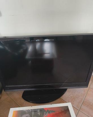 Arredamento camera da letto, divano, cucina oggett