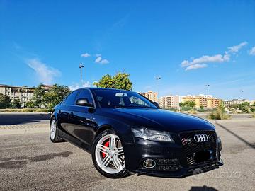 Audi A4 BERLINA