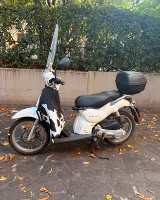 Aprilia Scarabeo 50 4T 4V "Cult" bianco
