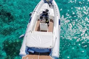 Gommone Albatros Antigua 670 Efb 2.4 jtd introvabi